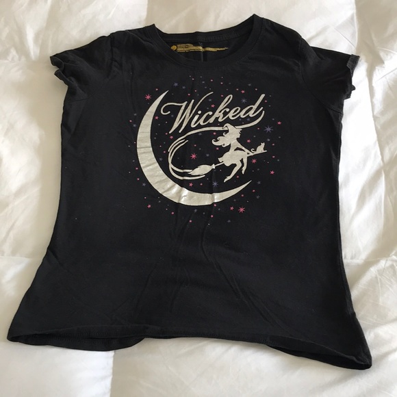 Wicked tee - Picture 1 of 4